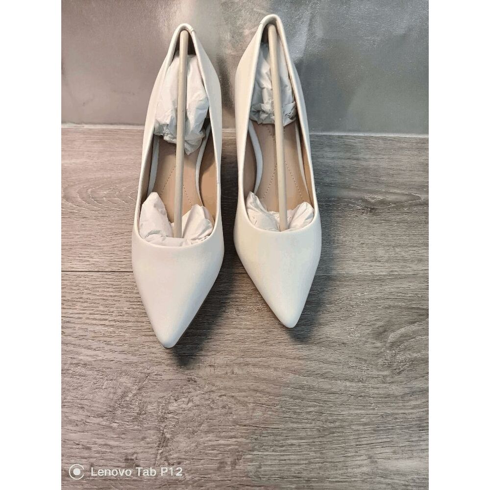 Alfani Women's Step N' Flex Jensonn Block-Heel Pumps - White 5M